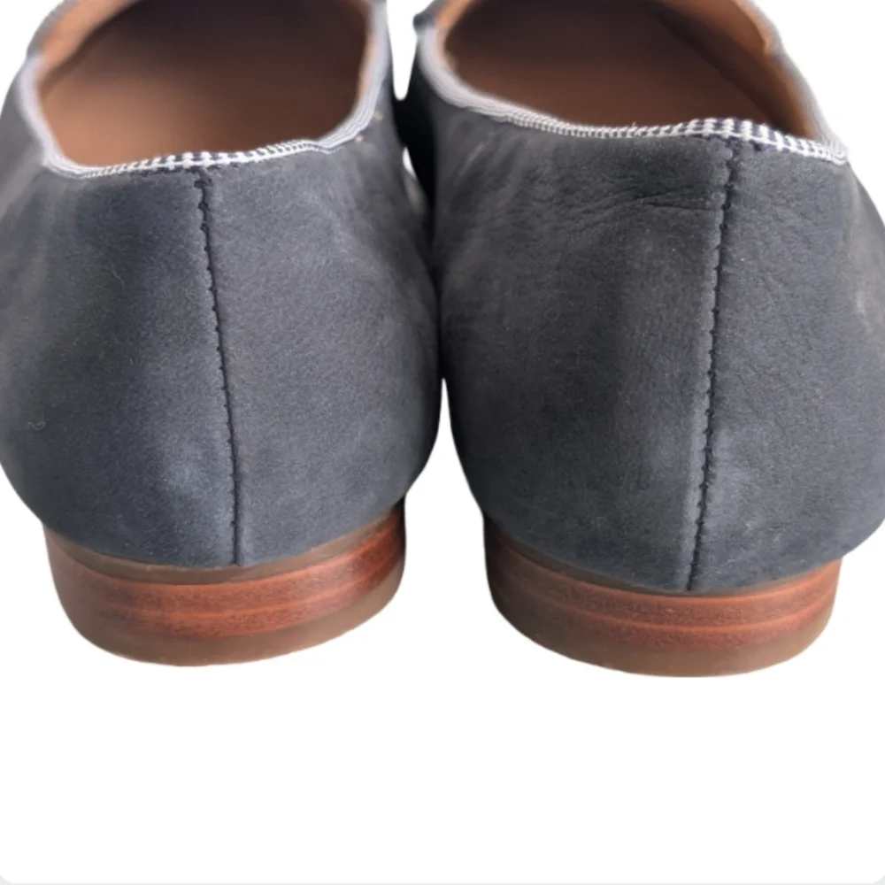 Me Too Yasor Navy Suede Classic Loafers Size 6.5M - Low Heel - Picture 4 of 8